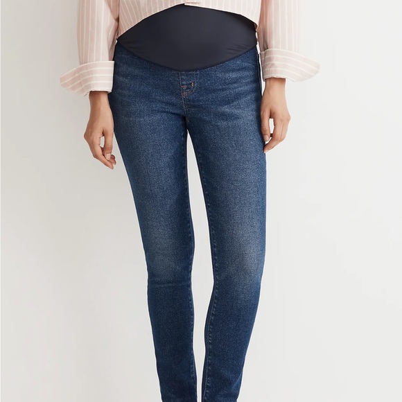 *SOLD* Maternity Skinny Jeans - Picture 2 of 6